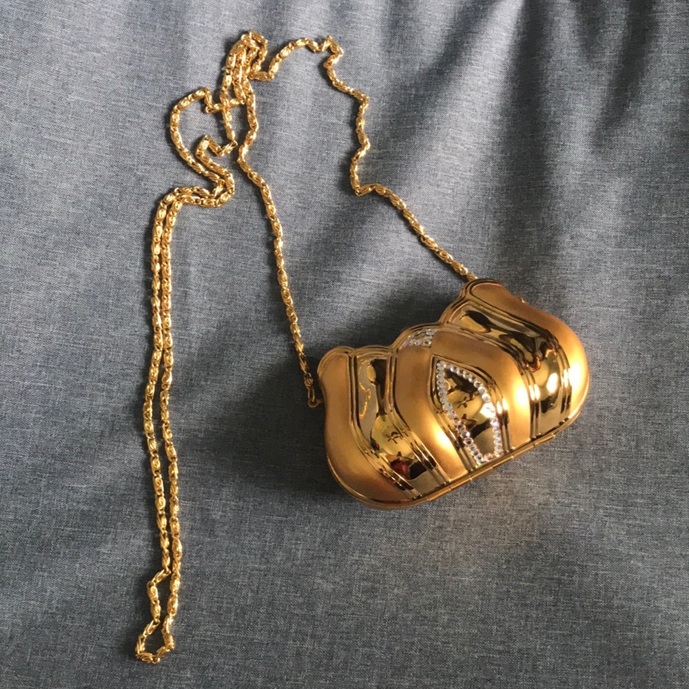 NWOT Tiny gold evening bag/clutch